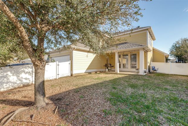 1521 Cotton Gin Drive, Savannah, TX 76227