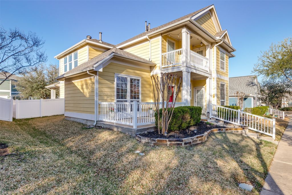1521 Cotton Gin Drive, Savannah, TX 76227 — photo 2