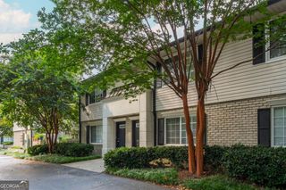 6940 Roswell Road B4, Sandy Springs, GA 30328