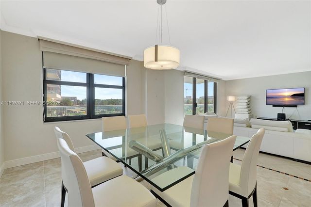 9801 Collins Ave 5S, Bal Harbour, FL 33154