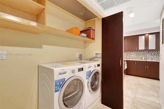 9801 Collins Ave 5S, Bal Harbour, FL 33154