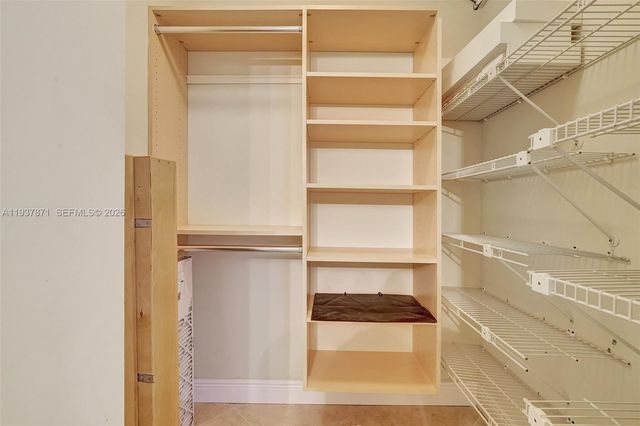 9801 Collins Ave 5S, Bal Harbour, FL 33154