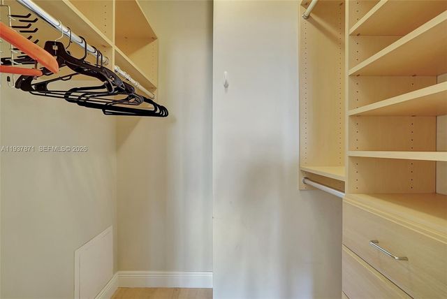 9801 Collins Ave 5S, Bal Harbour, FL 33154