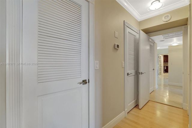 9801 Collins Ave 5S, Bal Harbour, FL 33154