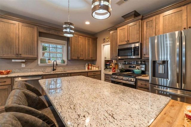 607 Satsuma Court, Ellijay, GA 30536