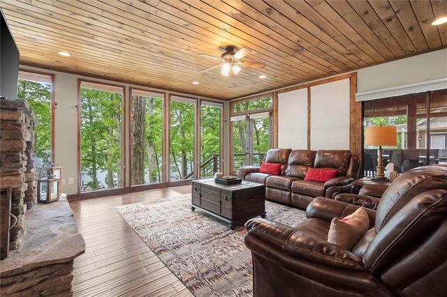9355 Raldon Road, Gainesville, GA 30506