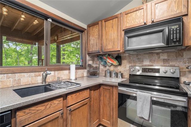 9355 Raldon Road, Gainesville, GA 30506