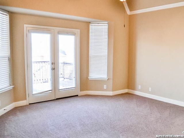 518 WHITE CYN, San Antonio, TX 78260