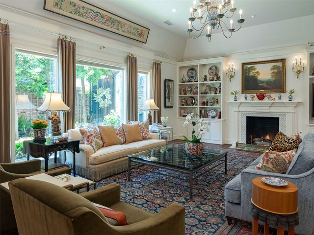 7715 Southwestern Boulevard, Dallas, TX 75225