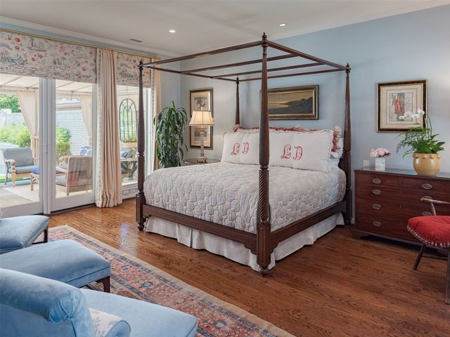 7715 Southwestern Boulevard, Dallas, TX 75225