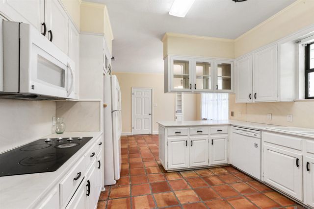 621 W Woodruff Dr, Baton Rouge, LA 70808