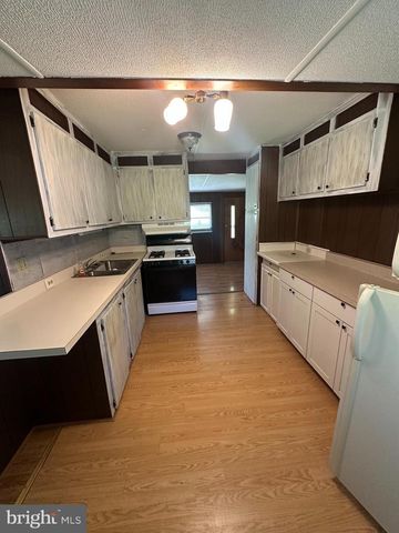 885 LIBERTY FURNACE RD, Edinburg, VA 22824