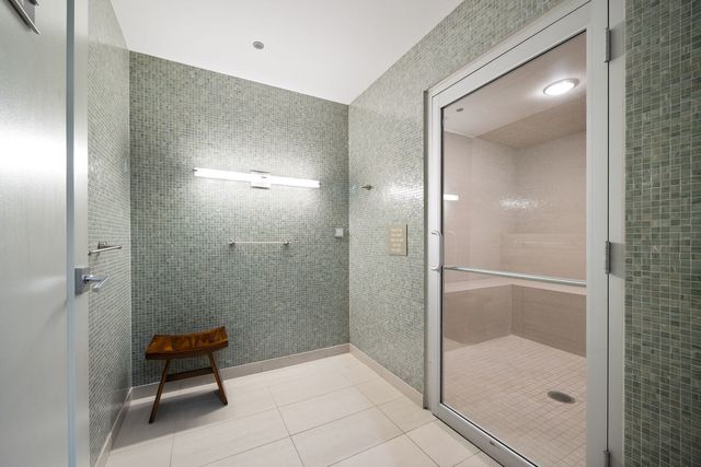 6 N Michigan Avenue 1103, Chicago, IL 60602