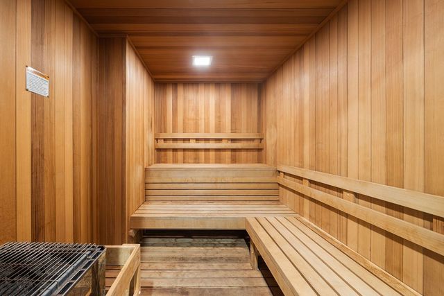 6 N Michigan Avenue 1103, Chicago, IL 60602