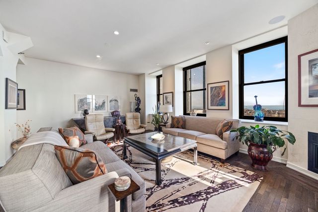 6 N Michigan Avenue 1103, Chicago, IL 60602