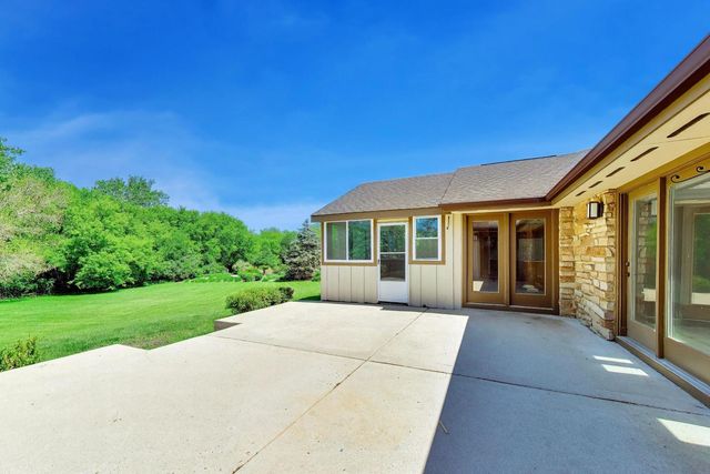 26955 N COUNTRYSIDE LAKE Drive, Mundelein, IL 60060