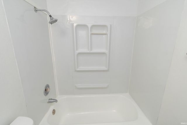 908 Dover Drive, South Bend, IN 46614