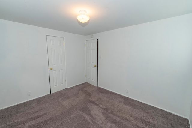 908 Dover Drive, South Bend, IN 46614
