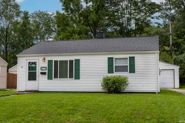 908 Dover Drive, South Bend, IN 46614