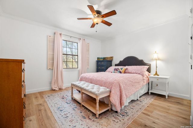 8415 Fredericksburg Rd Apt 907, San Antonio, TX 78229