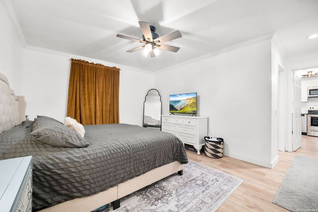 8415 Fredericksburg Rd Apt 907, San Antonio, TX 78229