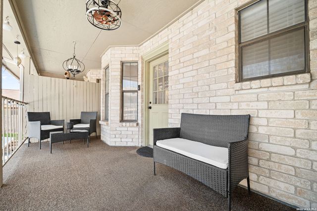 8415 Fredericksburg Rd Apt 907, San Antonio, TX 78229