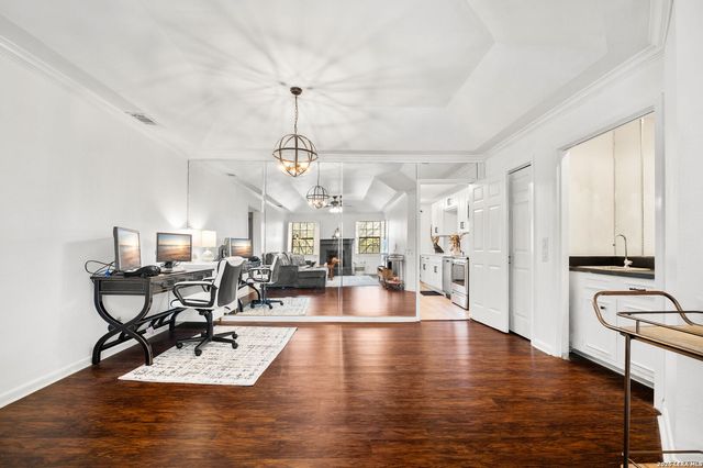 8415 Fredericksburg Rd Apt 907, San Antonio, TX 78229