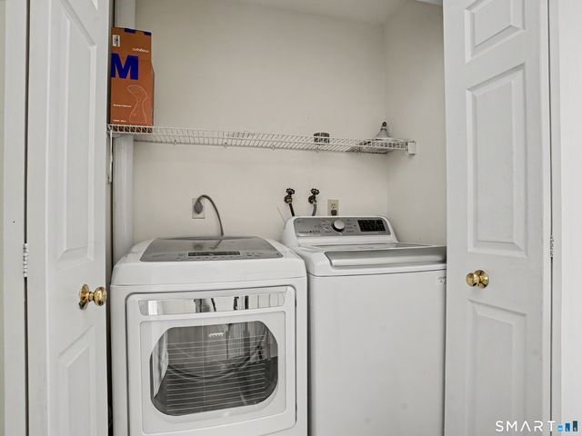 197 Sheephill Road C, Greenwich, CT 06878