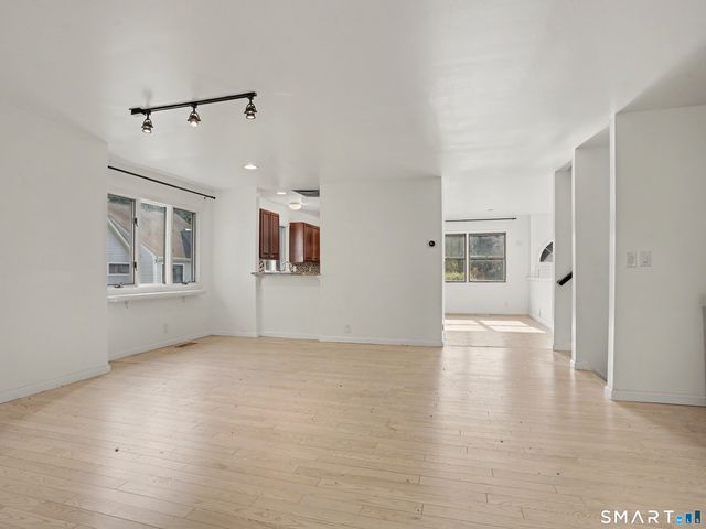 197 Sheephill Road C, Greenwich, CT 06878