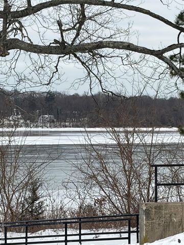 61 Eastview Road, Ronkonkoma, NY 11779