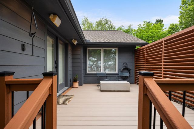 111 Inspiration DR, Sunrise Beach, TX 78643