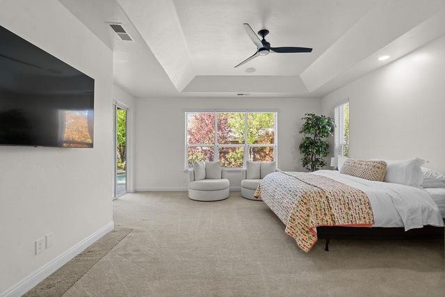 3745 Marshall Ave, Carmichael, CA 95608