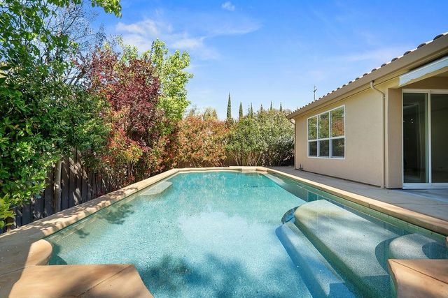 3745 Marshall Ave, Carmichael, CA 95608