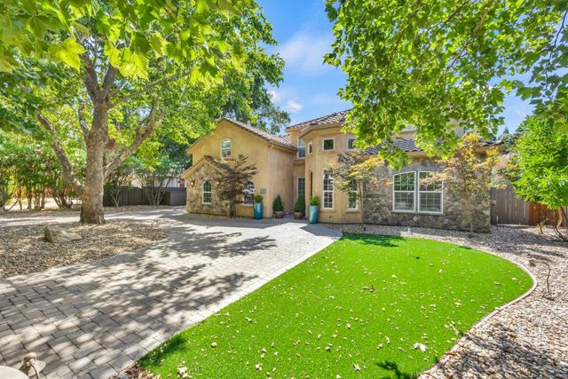 3745 Marshall Ave, Carmichael, CA 95608