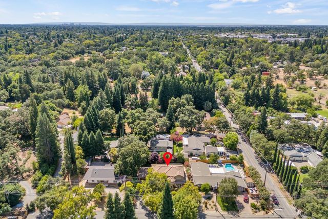 3745 Marshall Ave, Carmichael, CA 95608