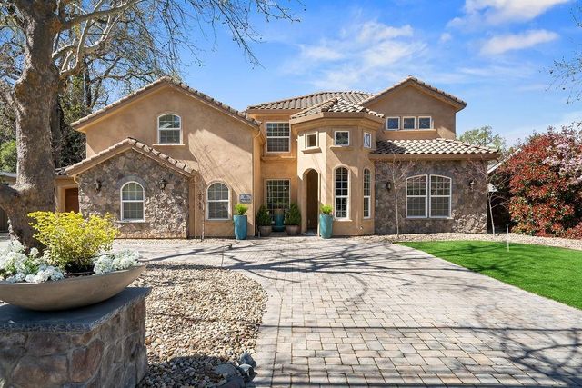 3745 Marshall Ave, Carmichael, CA 95608