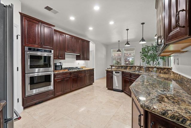 3745 Marshall Ave, Carmichael, CA 95608