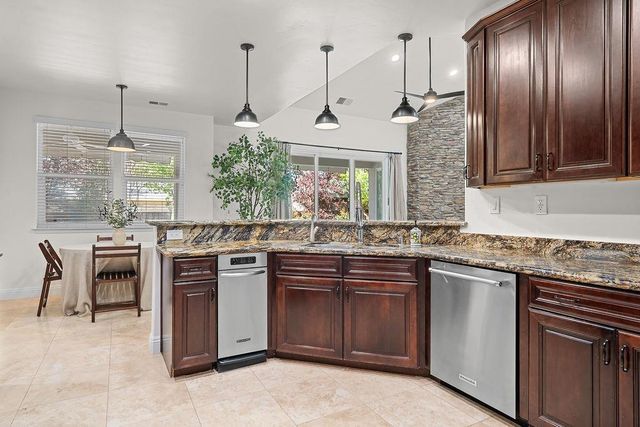 3745 Marshall Ave, Carmichael, CA 95608