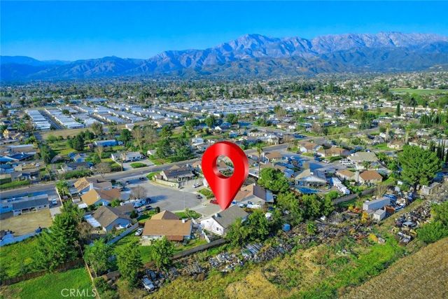 1063 Barnes Court, Calimesa, CA 92320