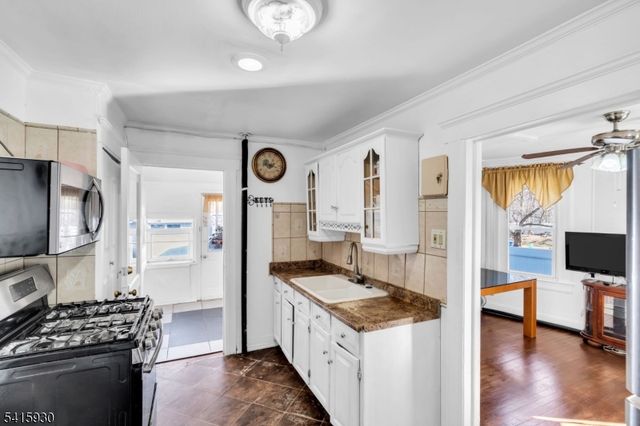 126 Princeton Ave, Dover Town, NJ 07801