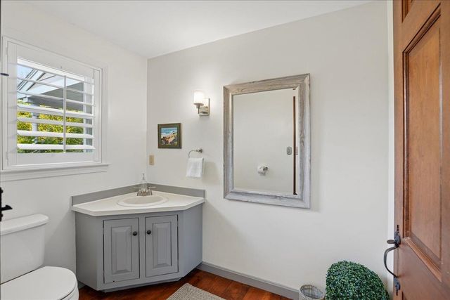 81 Blood Road, Hollis, NH 03049