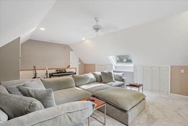 81 Blood Road, Hollis, NH 03049