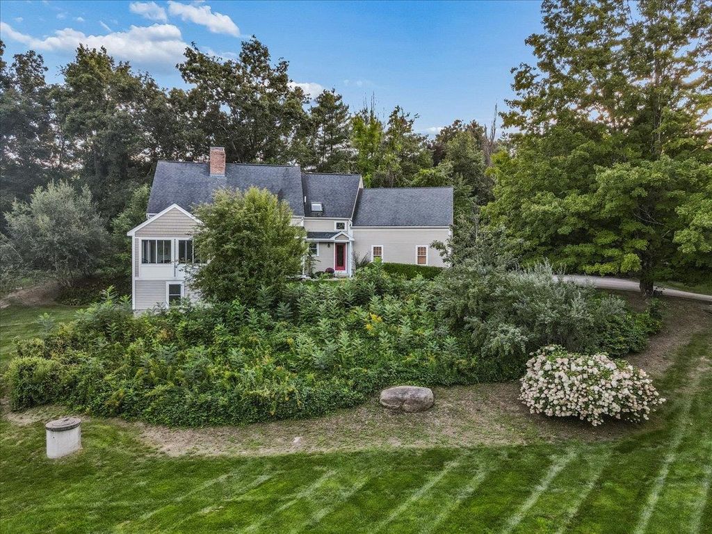 81 Blood Road, Hollis, NH 03049
