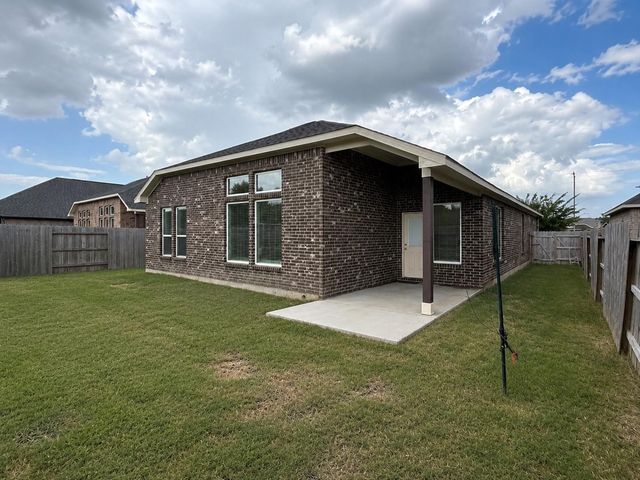 602 Alaska Cedar Drive, Crosby, TX 77532