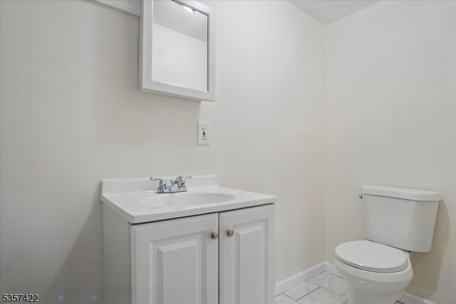 881 S 15Th St, Newark City, NJ 07108