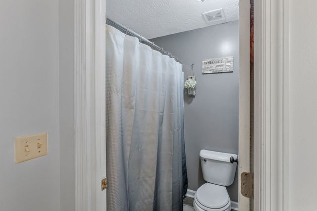 115 Sherron Dr, Dickson, TN 37055