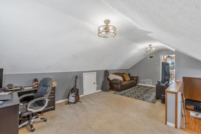 115 Sherron Dr, Dickson, TN 37055