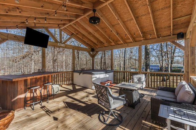 115 Sherron Dr, Dickson, TN 37055