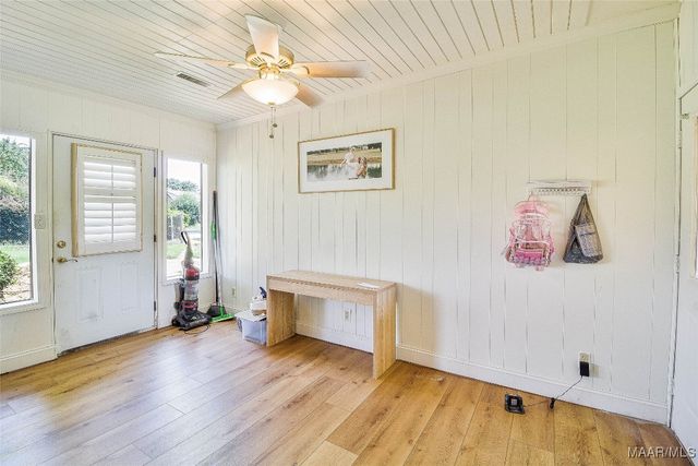 516 Seasons Court, Prattville, AL 36066