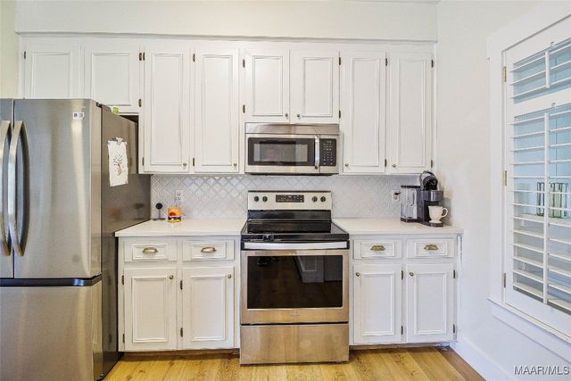 516 Seasons Court, Prattville, AL 36066